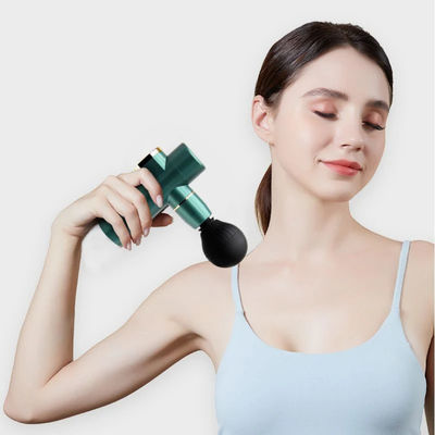Controle de tempo Mini pistola de massagem 600kg Potência para massagem fascial e aumento muscular